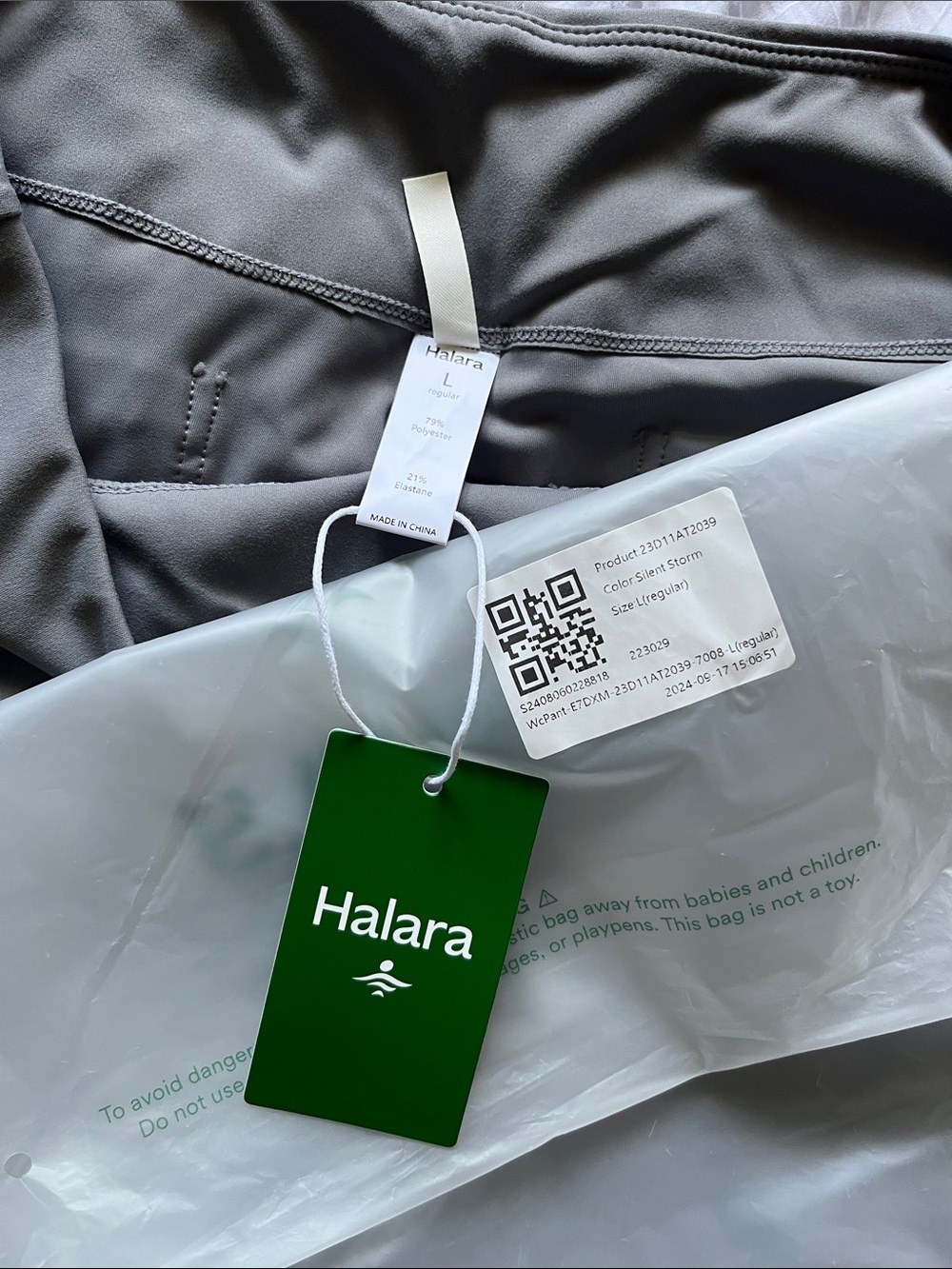 HALARA Grey Flare-Leg Stretch Pants - Picture 4 of 4